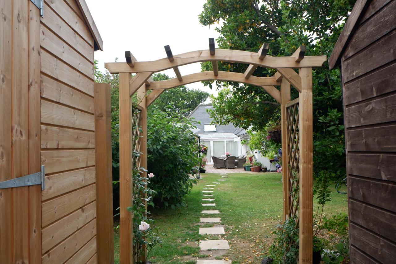 The Garden Suite Holt Holt  Exterior foto